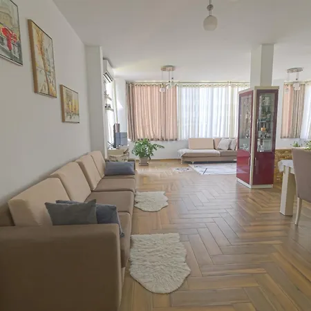 Apartment Vanesa Family Tirana